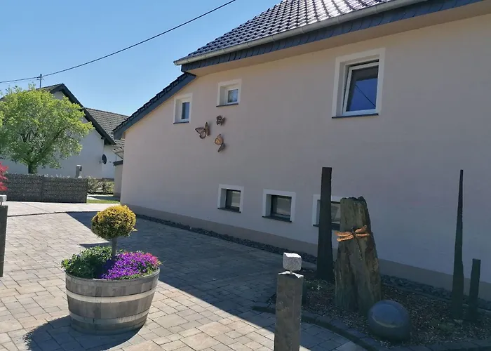 公寓 Mit Terrasse By Interhome